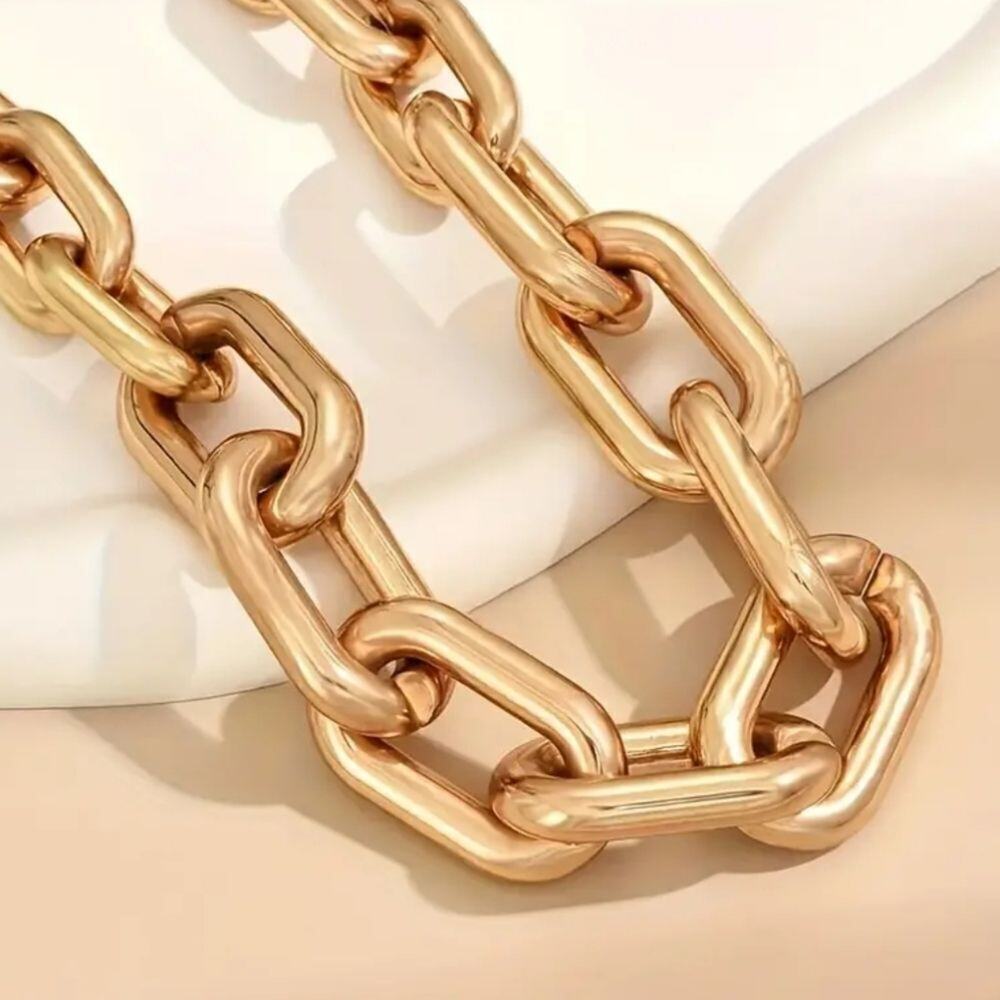 Chunky Chain NecklaceāMetal Punk Hip Hop Style